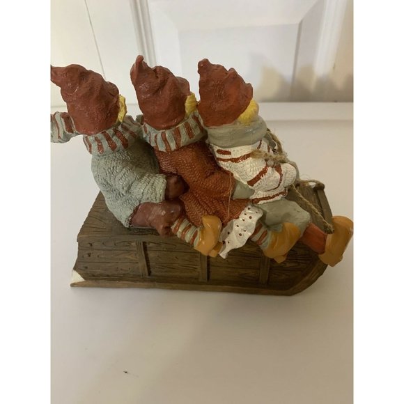 Sid Dashing through the Snow in a Sleigh Coin‎ Bank ceramic - Picture 5 of 7